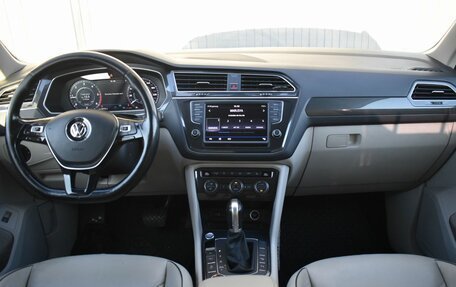 Volkswagen Tiguan I, 2017 год, 2 399 888 рублей, 13 фотография