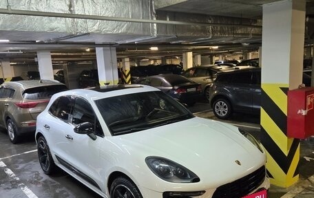 Porsche Macan I рестайлинг, 2015 год, 2 700 000 рублей, 1 фотография