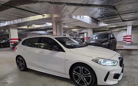 BMW 1 серия, 2020 год, 3 200 000 рублей, 1 фотография