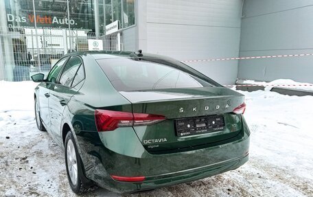 Skoda Octavia IV, 2021 год, 2 300 000 рублей, 3 фотография