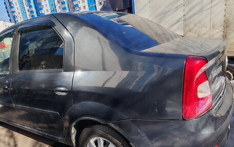 Renault Logan I, 2010 год, 330 000 рублей, 4 фотография