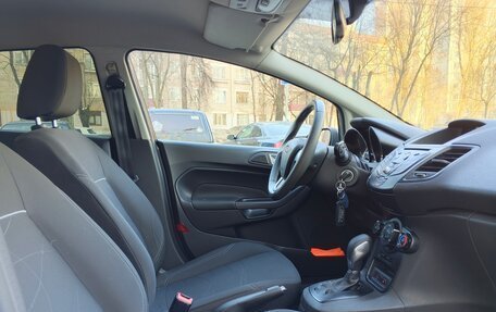 Ford Fiesta, 2018 год, 900 000 рублей, 12 фотография