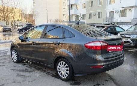 Ford Fiesta, 2018 год, 900 000 рублей, 6 фотография