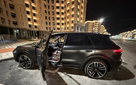 Porsche Cayenne III, 2018 год, 7 800 000 рублей, 8 фотография