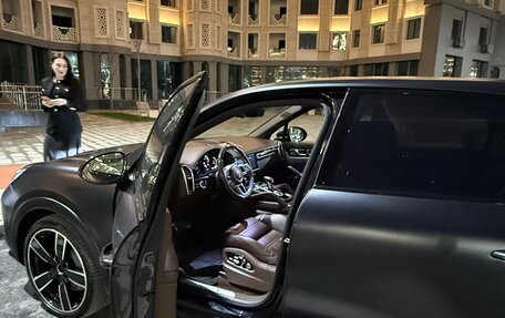 Porsche Cayenne III, 2018 год, 7 800 000 рублей, 10 фотография