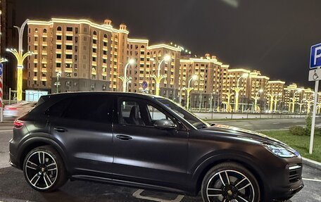 Porsche Cayenne III, 2018 год, 7 800 000 рублей, 22 фотография