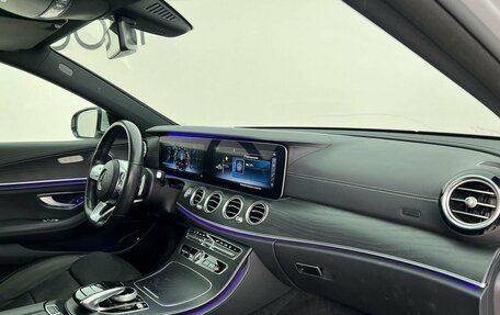 Mercedes-Benz E-Класс, 2019 год, 3 990 000 рублей, 13 фотография