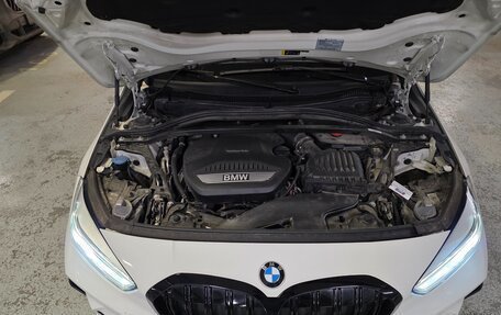 BMW 1 серия, 2020 год, 3 200 000 рублей, 13 фотография