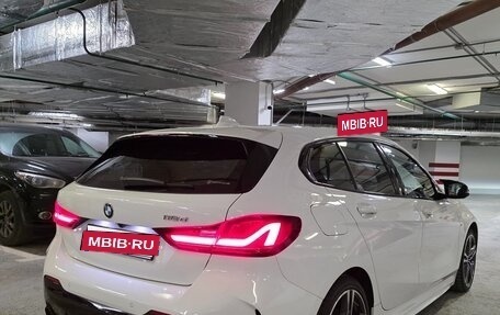 BMW 1 серия, 2020 год, 3 200 000 рублей, 5 фотография