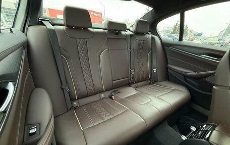 BMW 5 серия, 2020 год, 6 300 000 рублей, 40 фотография