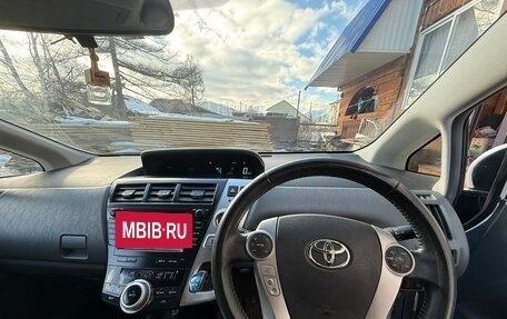 Toyota Prius Alpha I (ZVW40/41), 2011 год, 1 300 000 рублей, 11 фотография