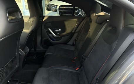 Mercedes-Benz CLA, 2021 год, 3 990 000 рублей, 10 фотография