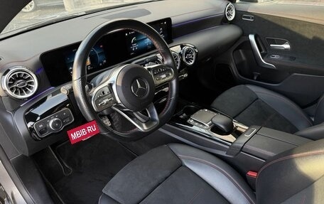 Mercedes-Benz CLA, 2021 год, 3 990 000 рублей, 8 фотография