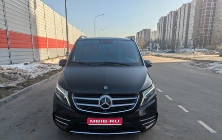 Mercedes-Benz V-Класс, 2019 год, 6 150 000 рублей, 1 фотография