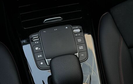 Mercedes-Benz CLA, 2021 год, 3 990 000 рублей, 22 фотография