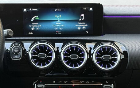 Mercedes-Benz CLA, 2021 год, 3 990 000 рублей, 23 фотография