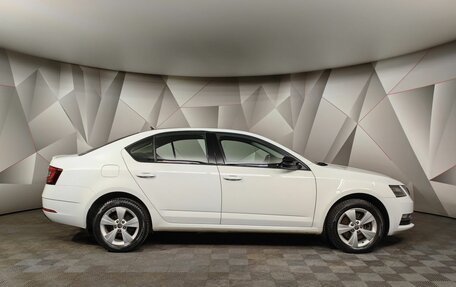 Skoda Octavia, 2017 год, 2 093 000 рублей, 6 фотография