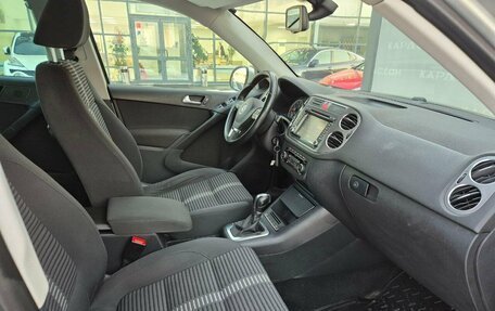 Volkswagen Tiguan I, 2011 год, 990 000 рублей, 7 фотография