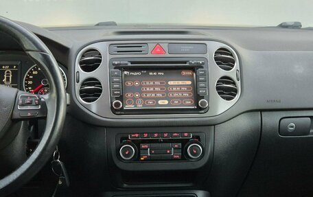 Volkswagen Tiguan I, 2011 год, 990 000 рублей, 10 фотография