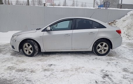 Chevrolet Cruze II, 2012 год, 550 000 рублей, 3 фотография
