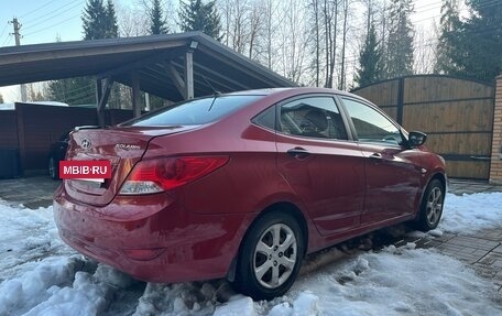 Hyundai Solaris II рестайлинг, 2013 год, 700 000 рублей, 5 фотография