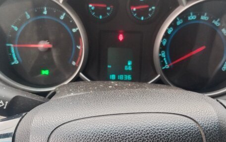 Chevrolet Cruze II, 2012 год, 550 000 рублей, 9 фотография