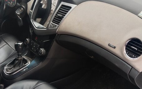 Chevrolet Cruze II, 2012 год, 550 000 рублей, 14 фотография