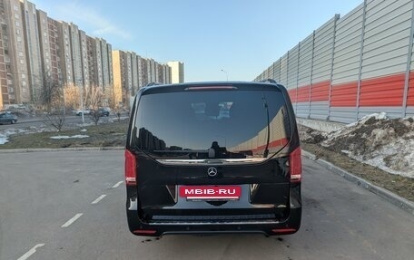 Mercedes-Benz V-Класс, 2019 год, 6 150 000 рублей, 5 фотография