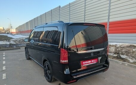 Mercedes-Benz V-Класс, 2019 год, 6 150 000 рублей, 6 фотография