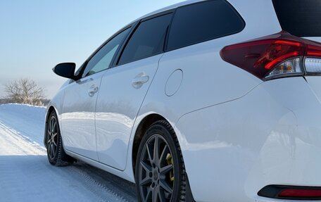 Toyota Auris II, 2016 год, 1 349 000 рублей, 9 фотография