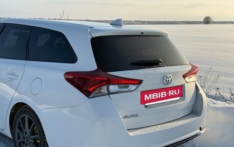 Toyota Auris II, 2016 год, 1 349 000 рублей, 10 фотография