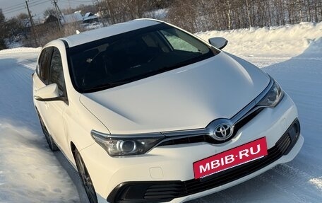 Toyota Auris II, 2016 год, 1 349 000 рублей, 15 фотография