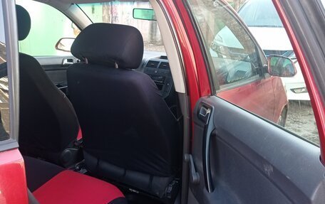 Volkswagen Polo IV рестайлинг, 2007 год, 350 000 рублей, 24 фотография