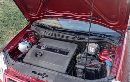 Volkswagen Polo IV рестайлинг, 2007 год, 350 000 рублей, 36 фотография