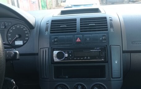 Volkswagen Polo IV рестайлинг, 2007 год, 350 000 рублей, 37 фотография