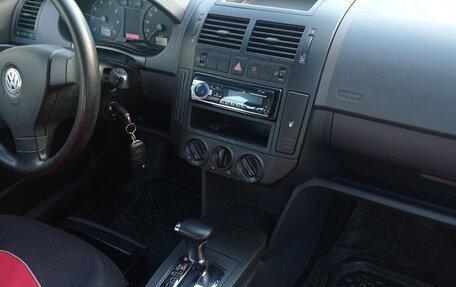 Volkswagen Polo IV рестайлинг, 2007 год, 350 000 рублей, 25 фотография