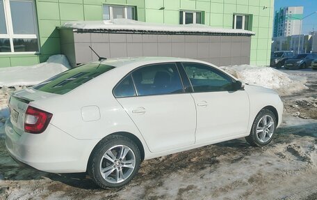 Skoda Rapid I, 2018 год, 900 000 рублей, 2 фотография