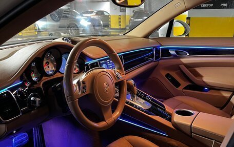 Porsche Panamera II рестайлинг, 2011 год, 3 190 000 рублей, 6 фотография