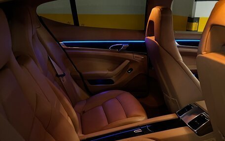 Porsche Panamera II рестайлинг, 2011 год, 3 190 000 рублей, 8 фотография