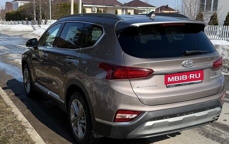 Hyundai Santa Fe IV, 2018 год, 4 200 000 рублей, 5 фотография