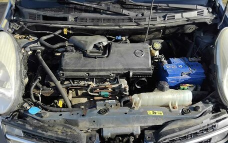 Nissan Micra III, 2004 год, 385 000 рублей, 4 фотография