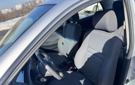 Toyota Corolla, 2004 год, 650 000 рублей, 16 фотография