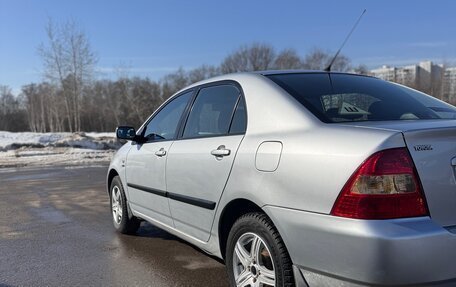 Toyota Corolla, 2004 год, 650 000 рублей, 7 фотография