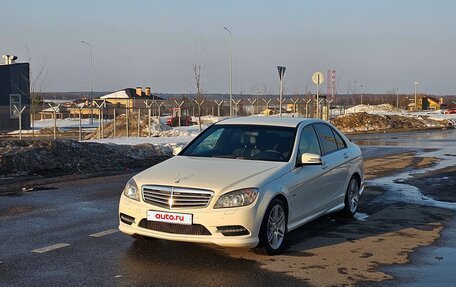 Mercedes-Benz C-Класс, 2010 год, 1 030 000 рублей, 2 фотография