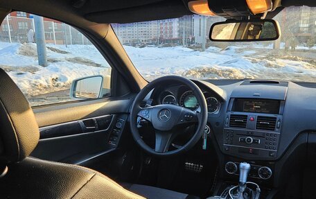 Mercedes-Benz C-Класс, 2010 год, 1 030 000 рублей, 9 фотография