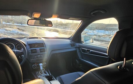 Mercedes-Benz C-Класс, 2010 год, 1 030 000 рублей, 10 фотография