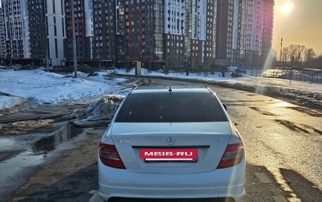 Mercedes-Benz C-Класс, 2010 год, 1 030 000 рублей, 6 фотография