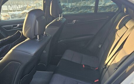 Mercedes-Benz C-Класс, 2010 год, 1 030 000 рублей, 15 фотография