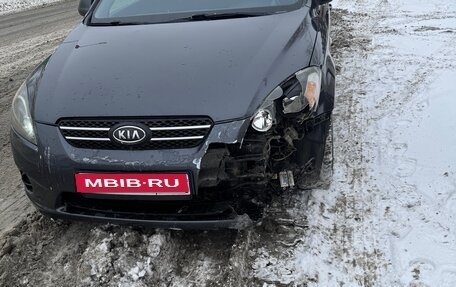 KIA cee'd I рестайлинг, 2009 год, 350 000 рублей, 1 фотография