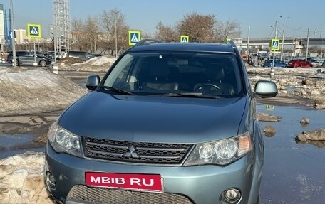 Mitsubishi Outlander III рестайлинг 3, 2008 год, 1 300 000 рублей, 1 фотография